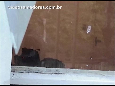 ❤️ Dyn horny yn gwylio ei gariad gyda dyn arall, yn recordio fideo fuck heb darfu ar y cwpl Rhyw  wrthon ni ❤